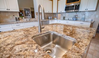 2955 N Roosevelt St, Aberdeen, SD 57401