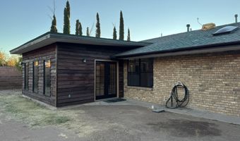404 Sunbeam Ave, Alamogordo, NM 88310