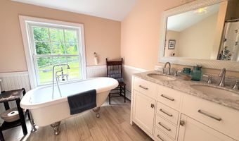 495 Fairview St, Bennington, VT 05201