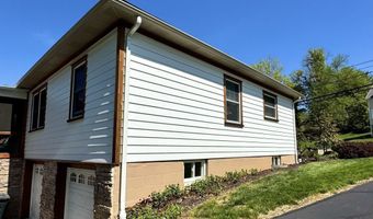 19 Pomeroy Rd, Athens, OH 45701