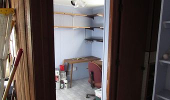 119 1st St, Atalissa, IA 52720