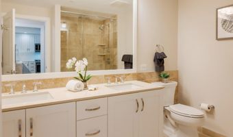 4915 HAMPDEN Ln 207, Bethesda, MD 20814