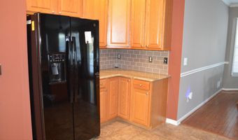 10 Fenwick Ln, Barnegat, NJ 08005