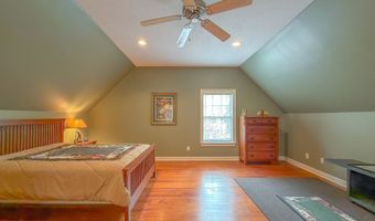 501 River Oaks Dr, Bainbridge, GA 39817