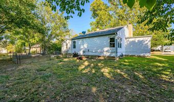 1621 Dearborn St, Augusta, KS 67010