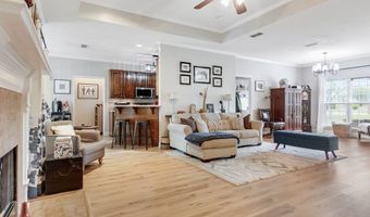 183 Hawkstead Dr, Albany, GA 31763
