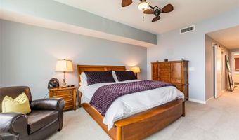 920 N OSCEOLA Ave 403, Clearwater, FL 33755