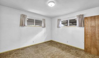 221 S Iris St, Carson City, NV 89703