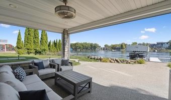 16295 Whitehead Dr, Argentine, MI 48451