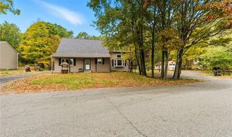75 Staghead Dr, Burrillville, RI 02859