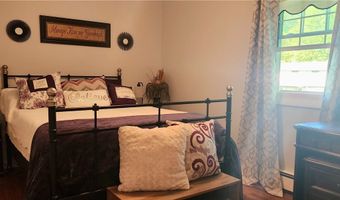 1629 Winterhaven Ave, Ashtabula, OH 44004