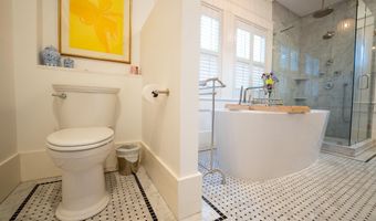 2010 Marye St, Alexandria, LA 71301