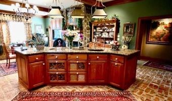 18424 S Mission Hills Ave, Baton Rouge, LA 70810