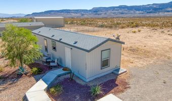 10747 S Paradise Trails Rd, Yucca, AZ 86438