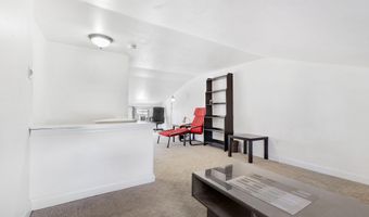24 E HAMBURG St, Baltimore, MD 21230