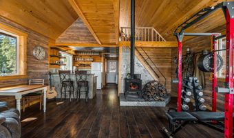 595 Snowcat Ln, Bonners Ferry, ID 83805