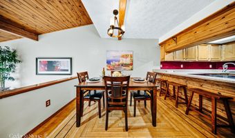 3130 Bridle Ln, Anchorage, AK 99517