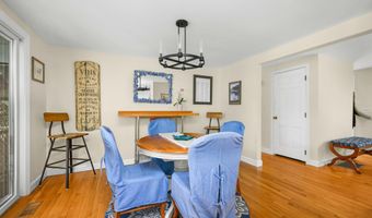 122 Salt Rock Rd, Barnstable, MA 02630