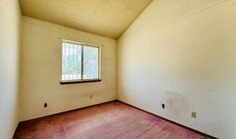 10296 Ron St, Socorro, TX 79927