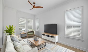 50 BEACH COTTAGE Ln, Atlantic Beach, FL 32233