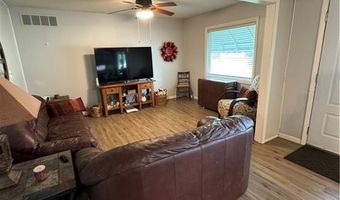 209 S 4th St, Arma, KS 66712