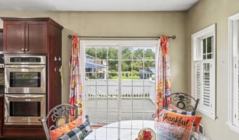 528 Vanderbilt Ave, Bayville, NJ 08721