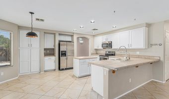 602 W CANARY Way, Chandler, AZ 85286