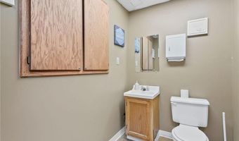 7630 145th St W, Apple Valley, MN 55124