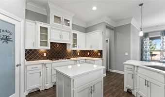 5803 Hyde Park, Bentonville, AR 72713