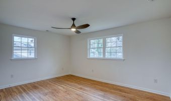 811 SUNSET Ter, Dover, DE 19904