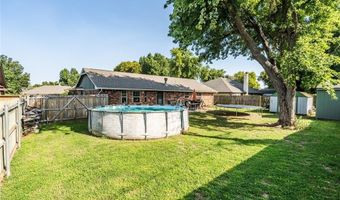 104 Caulder Dr, Chickasha, OK 73018