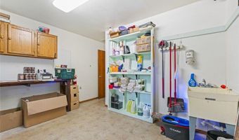 2405 4th St NW, Austin, MN 55912