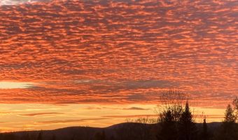 241 S Albany Rd, Albany, VT 05820