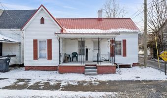 414 E 2nd St, Augusta, KY 41002