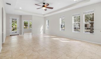 215 OCEANIA Ct, Apollo Beach, FL 33572