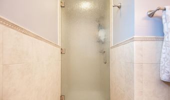 4 E 20th St, Barnegat Light, NJ 08006