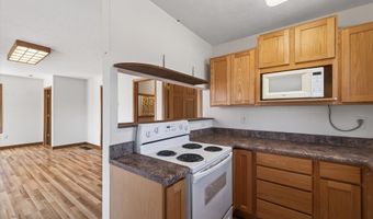 8923 E Sassafras Rd, Bloomfield, IN 47424
