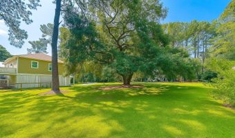 29 Downing Dr, Beaufort, SC 29907