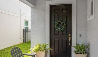 6135 VOYAGERS Pl, Apollo Beach, FL 33572