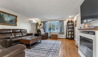 62 Canonchet Trl, Cranston, RI 02921