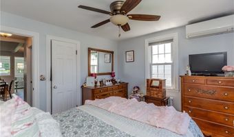 24 Columbus Blvd, Cranston, RI 02910