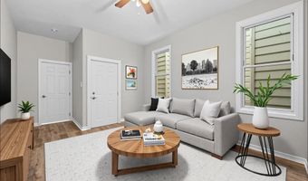 34 W 18TH St, Bayonne, NJ 07002