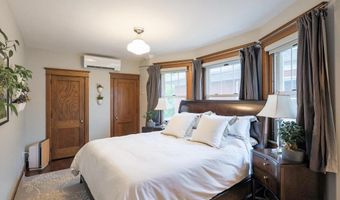 2441 W TILGHMAN St, Allentown, PA 18104