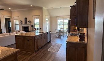 26316 Woodfield Dr, Athens, AL 35613