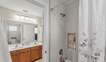 1358 WINDWARD OAKS Loop, Auburndale, FL 33823