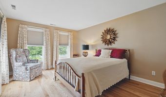 67 Southwick Ct 67, Cheshire, CT 06410