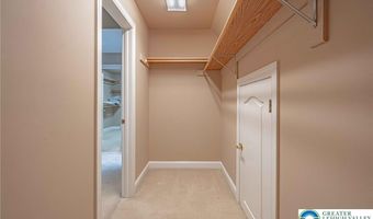 6958 Lehigh Ct, Allentown, PA 18106