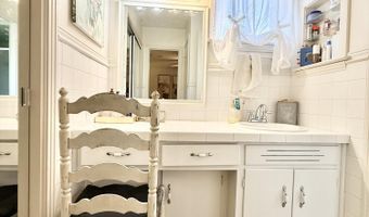 403 Pine Dr, Brookhaven, MS 39601