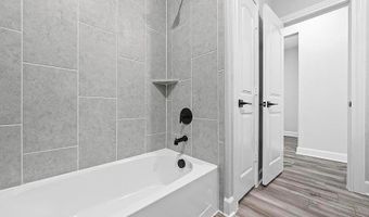 2032 Brentwood Dr, Anna, TX 75409
