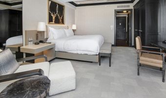 130 Daybreak Rdg Hs759, Beaver Creek, CO 81620